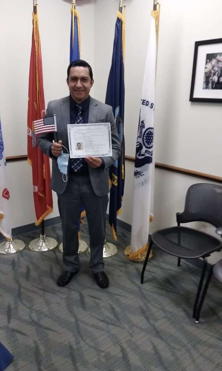 Rosvin with citizenship certificate